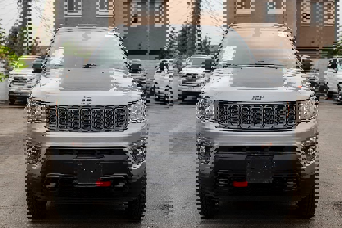 Used 2019 Jeep Compass Trailhawk image 9