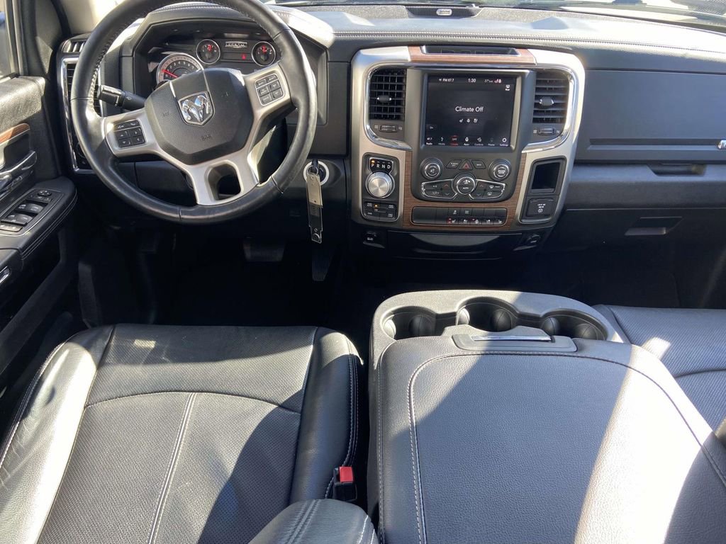 Used 2018 RAM 1500 Laramie image 11