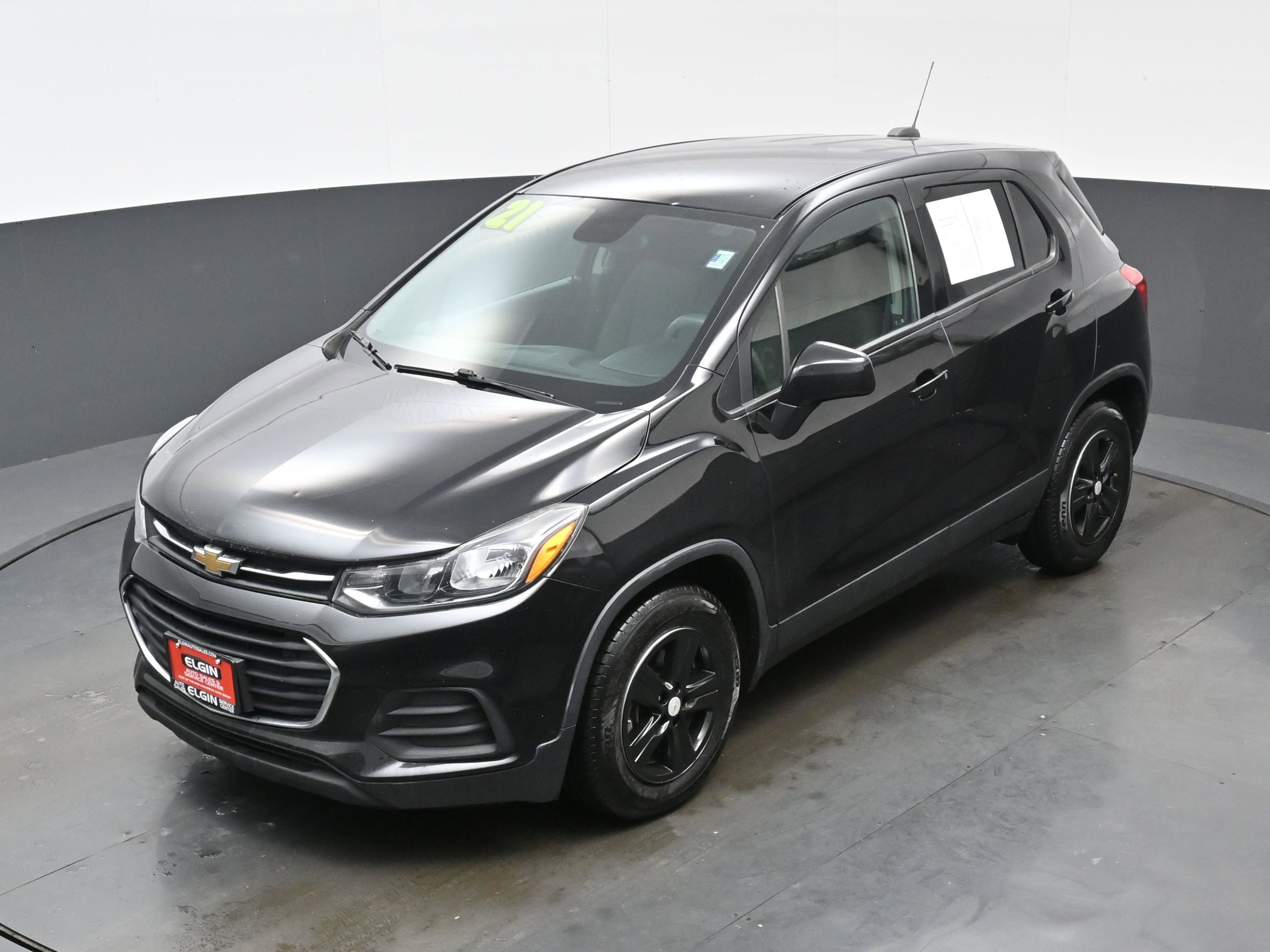 Used 2021 Chevrolet Trax LS image 30