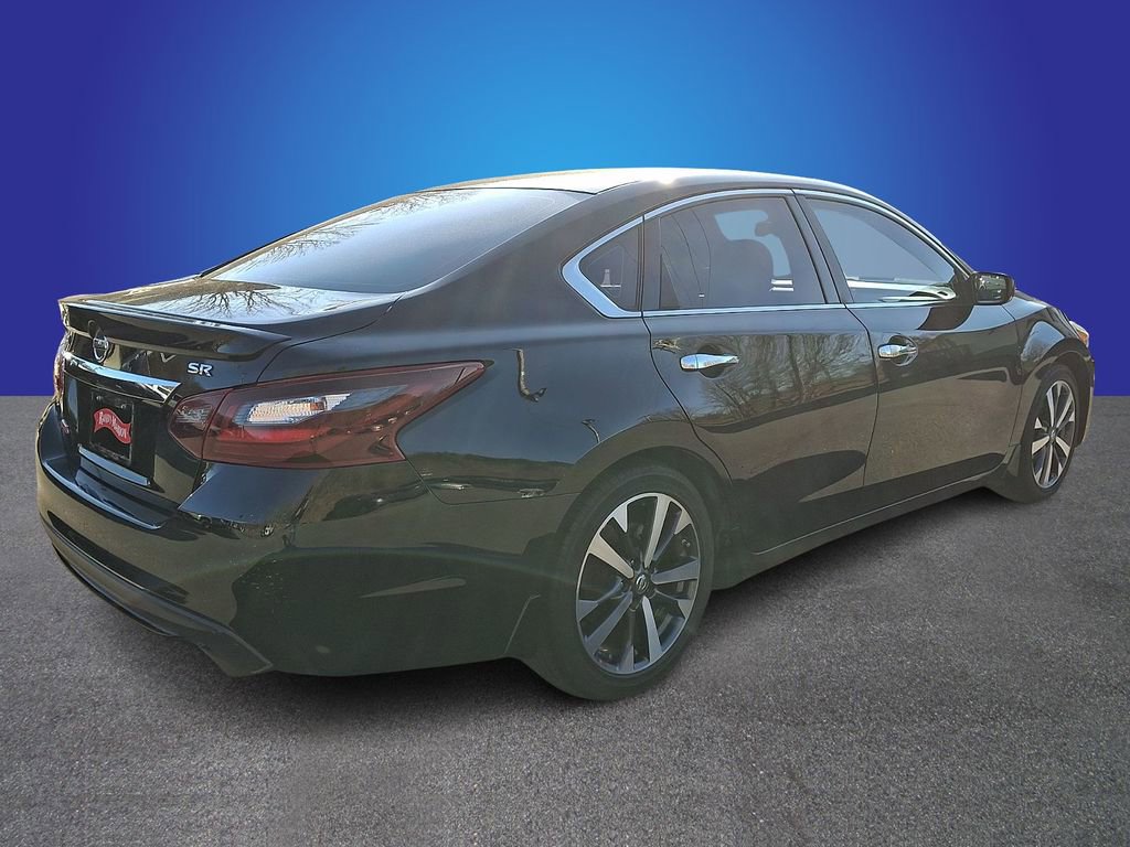 Used 2017 Nissan Altima 2.5 SR image 4