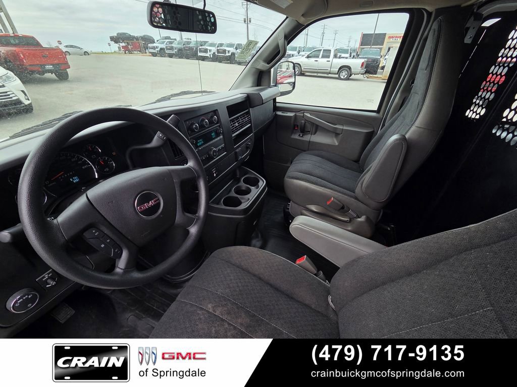 Used 2024 GMC Savana 2500 w/ Driver Convenience Package RWD image 9