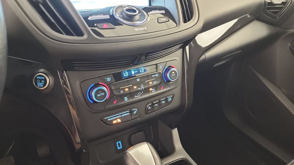 Used 2017 Ford Escape Titanium w/ Equipment Group 301A FWD image 16