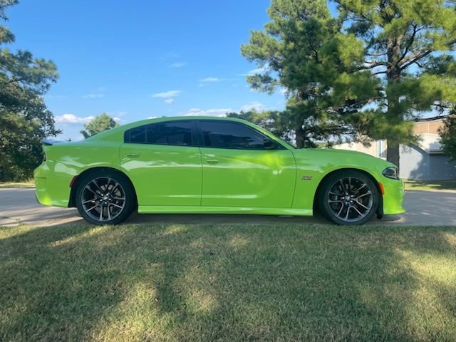 Used 2023 Dodge Charger Scat Pack w/ Navigation & Travel Group RWD image 15