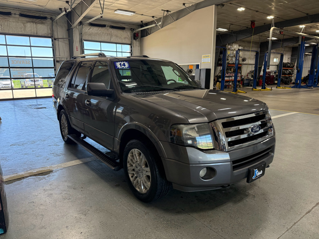 Used 2014 Ford Expedition Limited w/ Equipment Group 301A AWD/4WD image 4