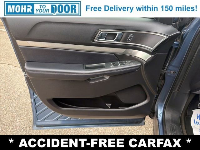 Used 2018 Ford Explorer XLT w/ Equipment Group 201A image 10