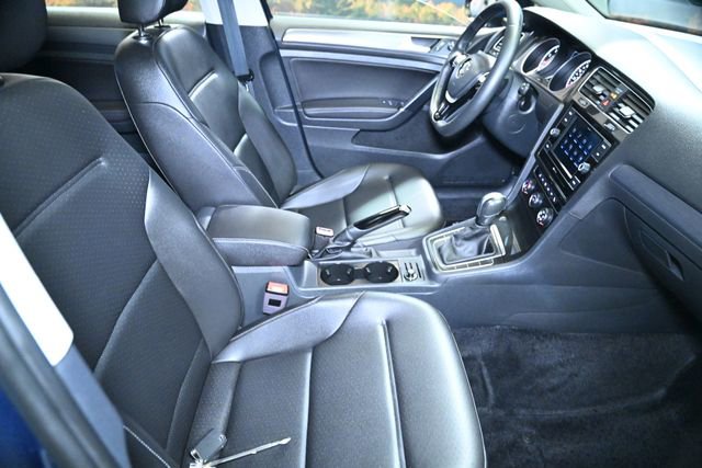 Used 2020 Volkswagen Golf 1.4T TSI image 40