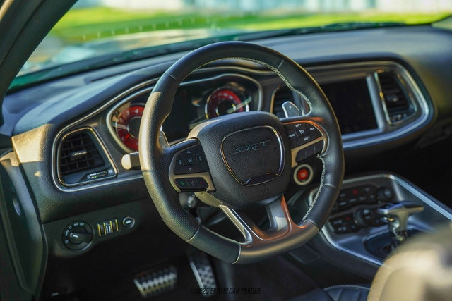 Used 2017 Dodge Challenger SRT Hellcat image 20