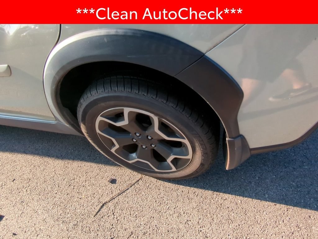 Used 2014 Subaru Crosstrek 2.0i Premium AWD/4WD image 4