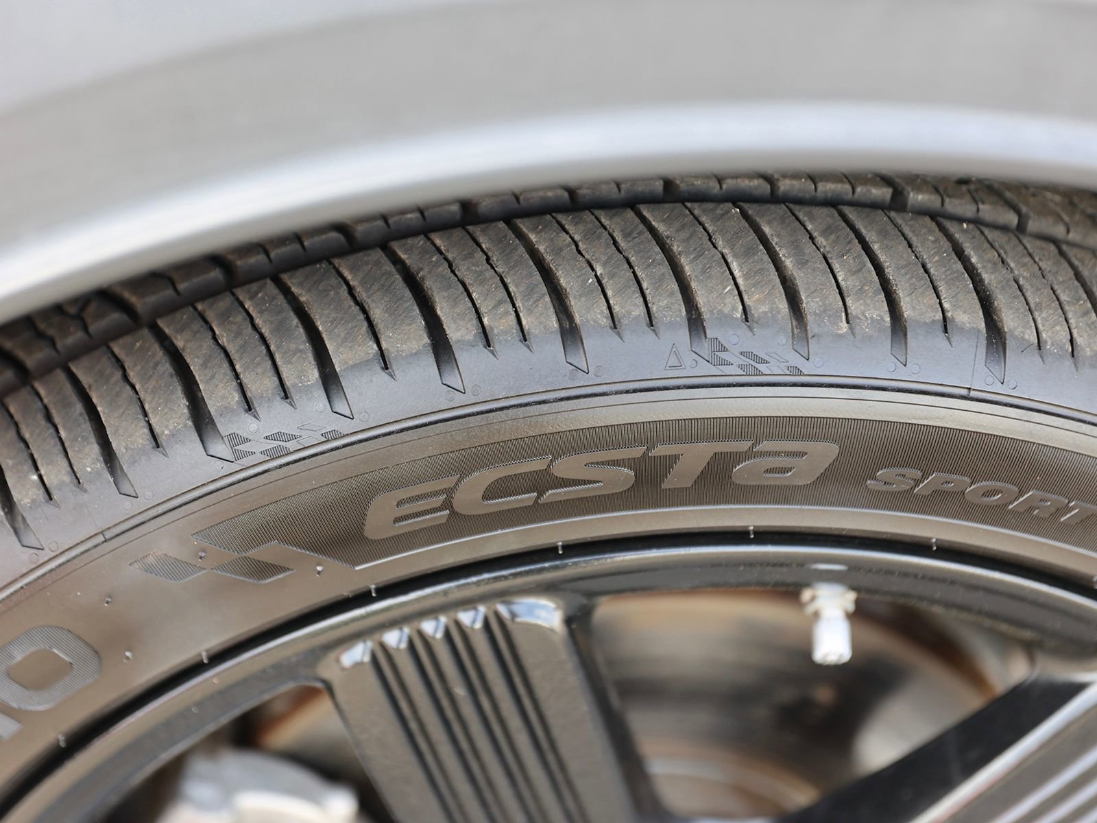 Used 2022 MINI Cooper S w/ Premium Package image 13