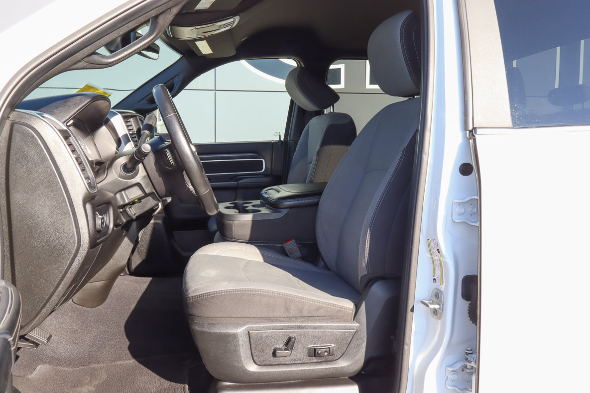 Used 2024 RAM 2500 Big Horn AWD/4WD image 7