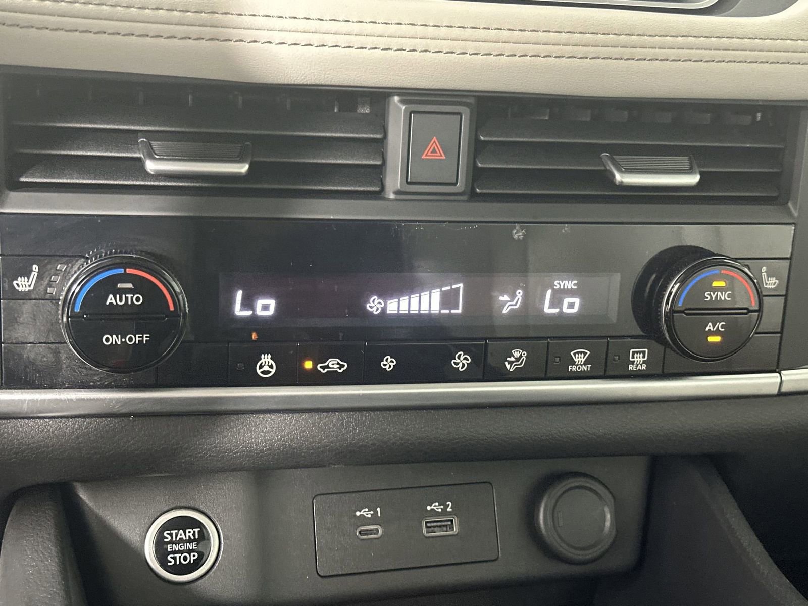 Certified 2023 Nissan Rogue SV w/ SV Premium B Package image 19