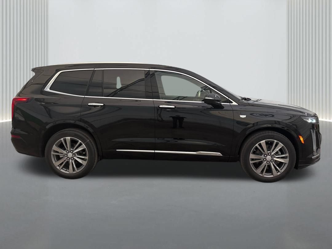 New 2025 Cadillac XT6 Premium Luxury w/ Technology Package FWD video 4
