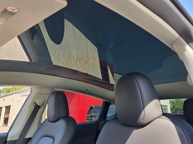 Used 2024 Tesla Model Y Long Range RWD image 20