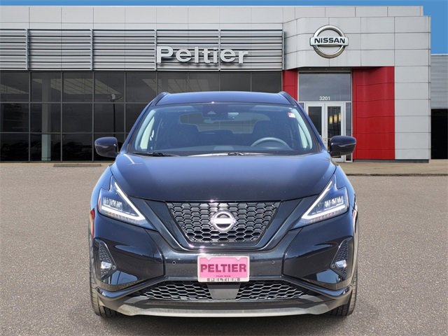 Used 2024 Nissan Murano SV w/ SV Midnight Edition Package image 2