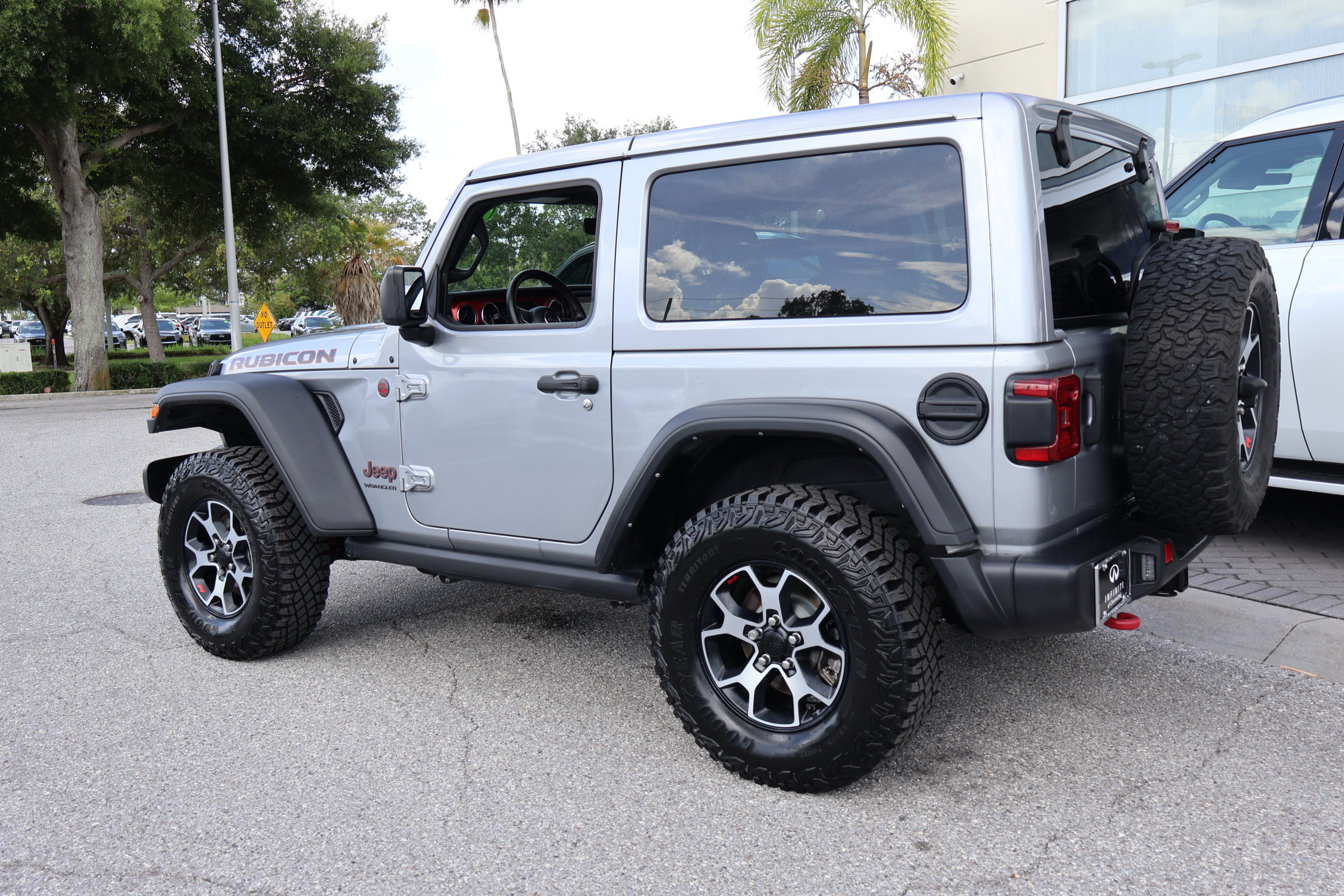 Used 2021 Jeep Wrangler Rubicon AWD/4WD image 5