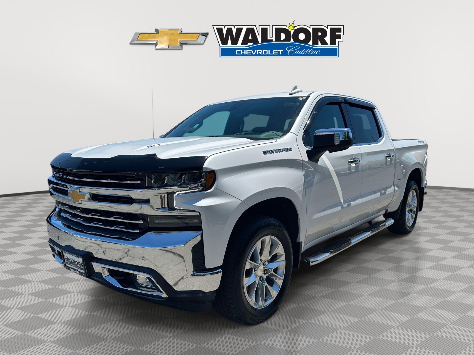 Used 2021 Chevrolet Silverado 1500 LTZ w/ LTZ Premium Package AWD/4WD image 3