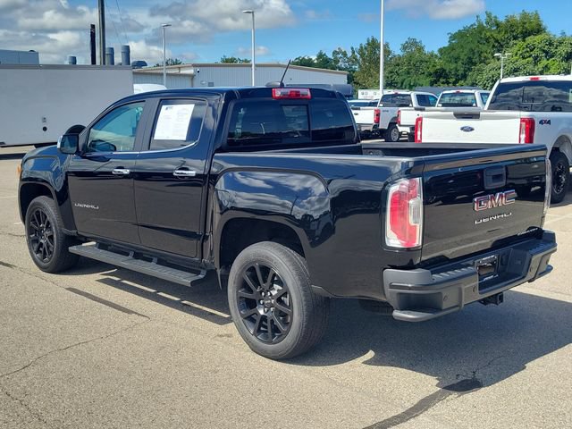 Used 2022 GMC Canyon Denali w/ Denali Black Edition Package AWD/4WD image 4