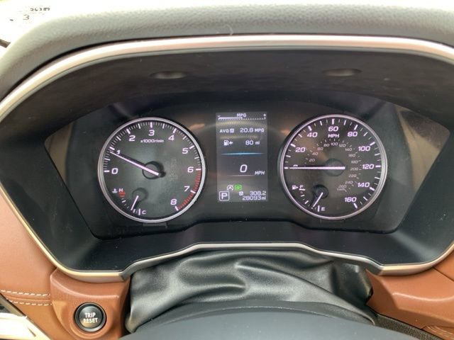 Certified 2022 Subaru Outback Touring XT w/ Popular Package #2 AWD/4WD image 8