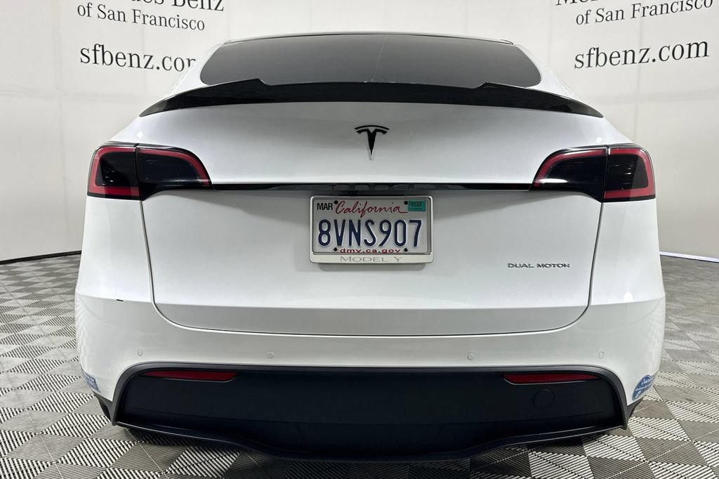 Used 2021 Tesla Model Y Long Range AWD/4WD image 5