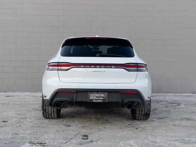 Certified 2025 Porsche Macan S image 6