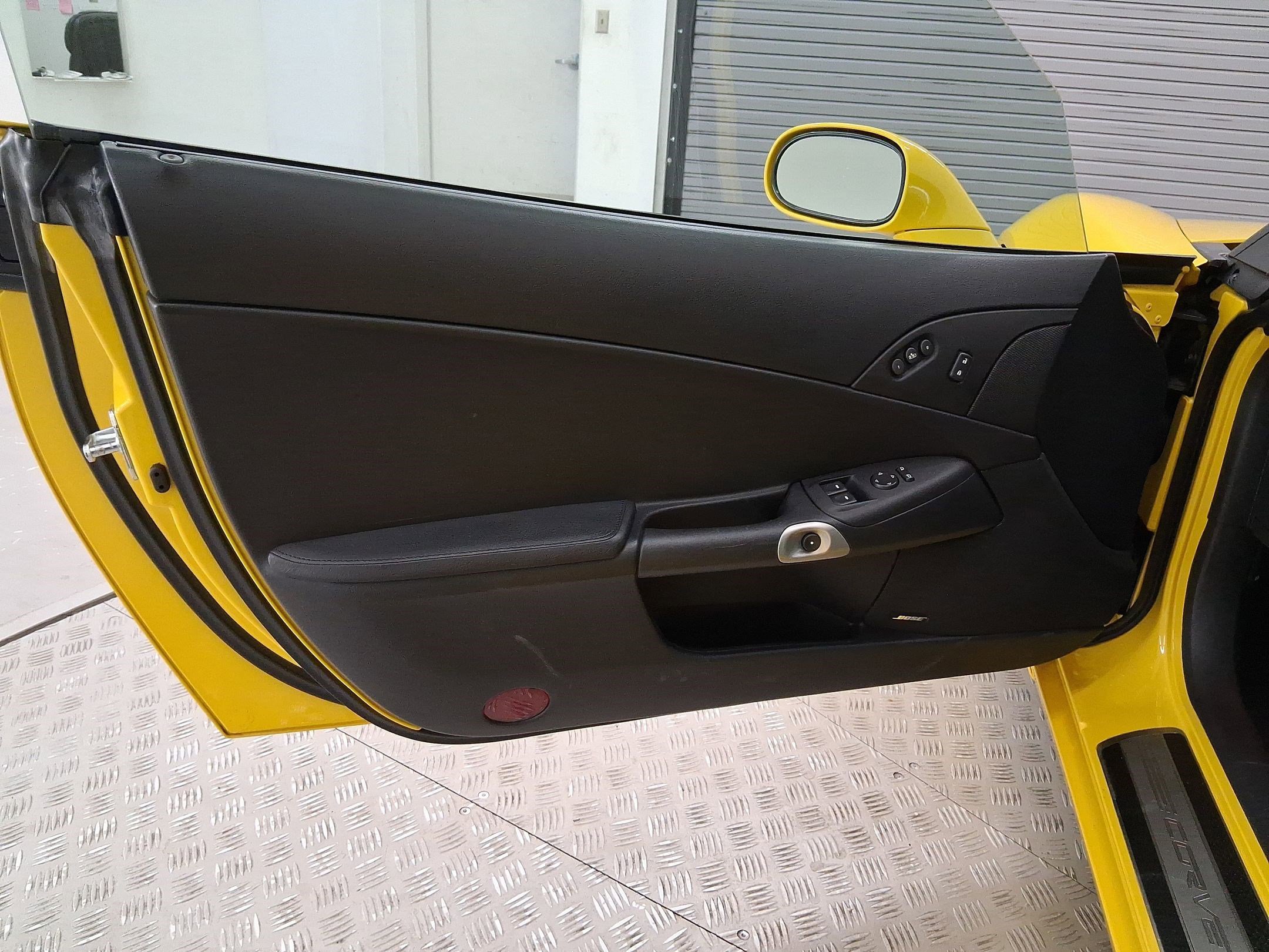 Used 2012 Chevrolet Corvette Coupe w/ 3LT Preferred Equipment Group image 17