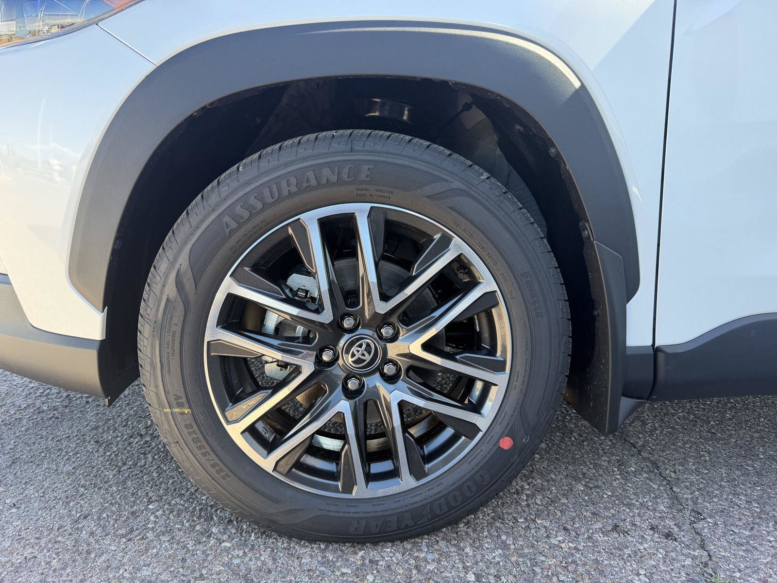 New 2026 Toyota Corolla Cross XLE AWD/4WD image 32