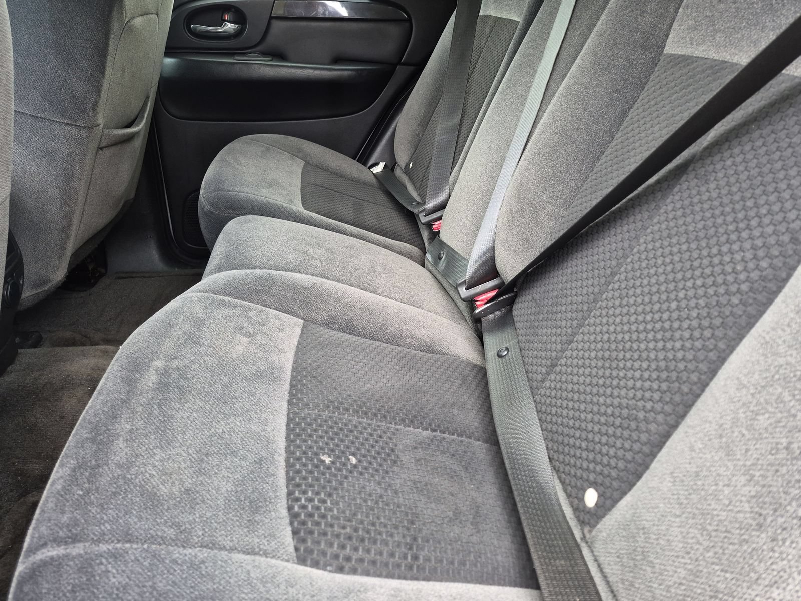 Used 2008 GMC Envoy SLE AWD/4WD image 19