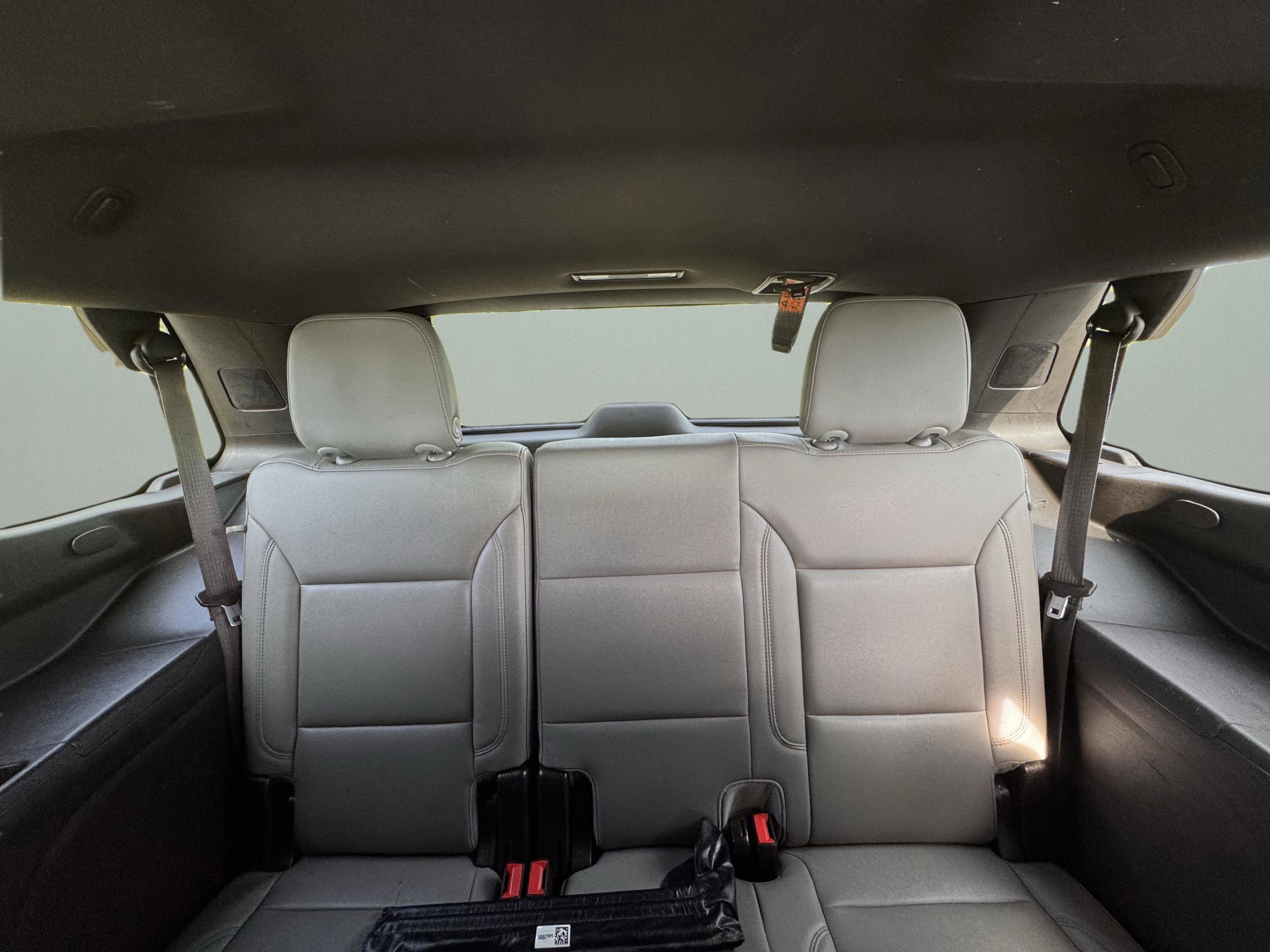 Used 2021 Chevrolet Tahoe Z71 w/ Z71 Off-Road Package AWD/4WD image 11