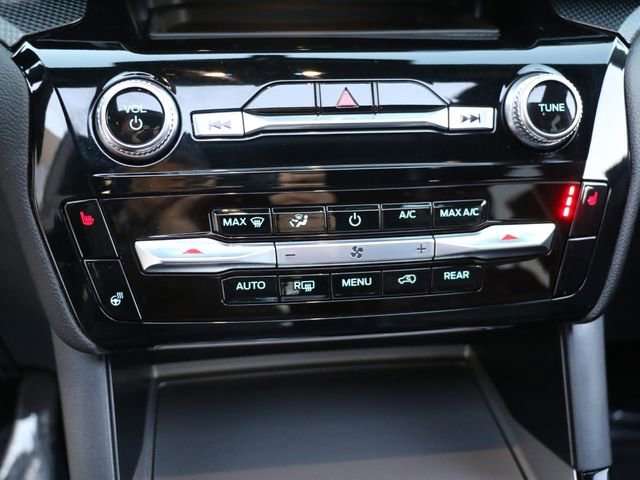 Used 2024 Ford Explorer ST-Line w/ Class IV Trailer Tow Package image 22