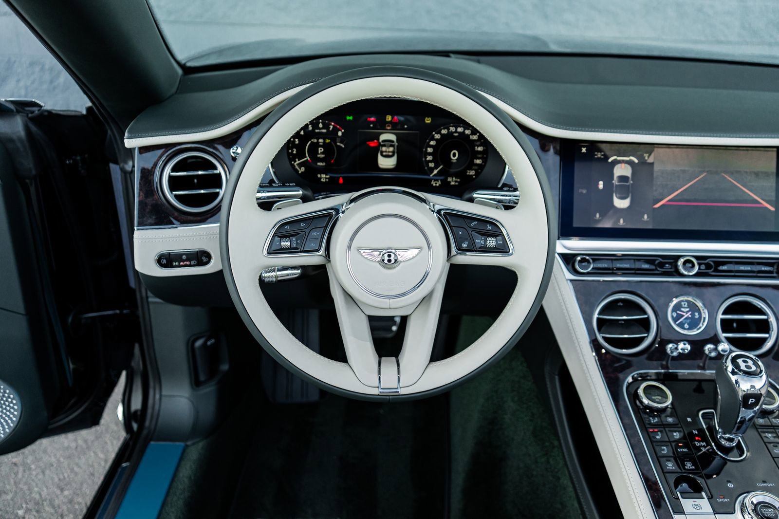 New 2026 Bentley Continental GTC image 33