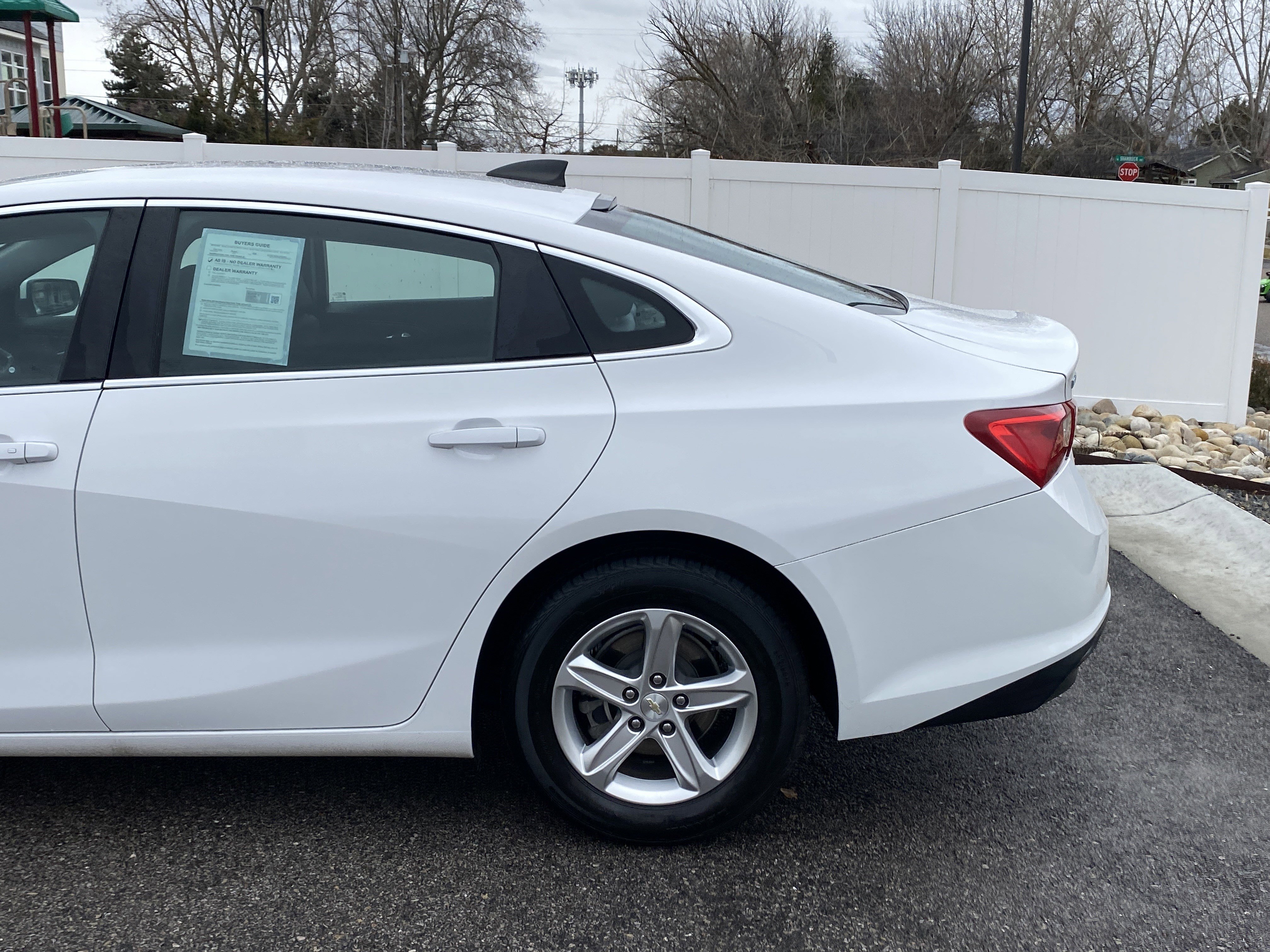 Used 2020 Chevrolet Malibu LS w/ Driver Confidence Package II image 4