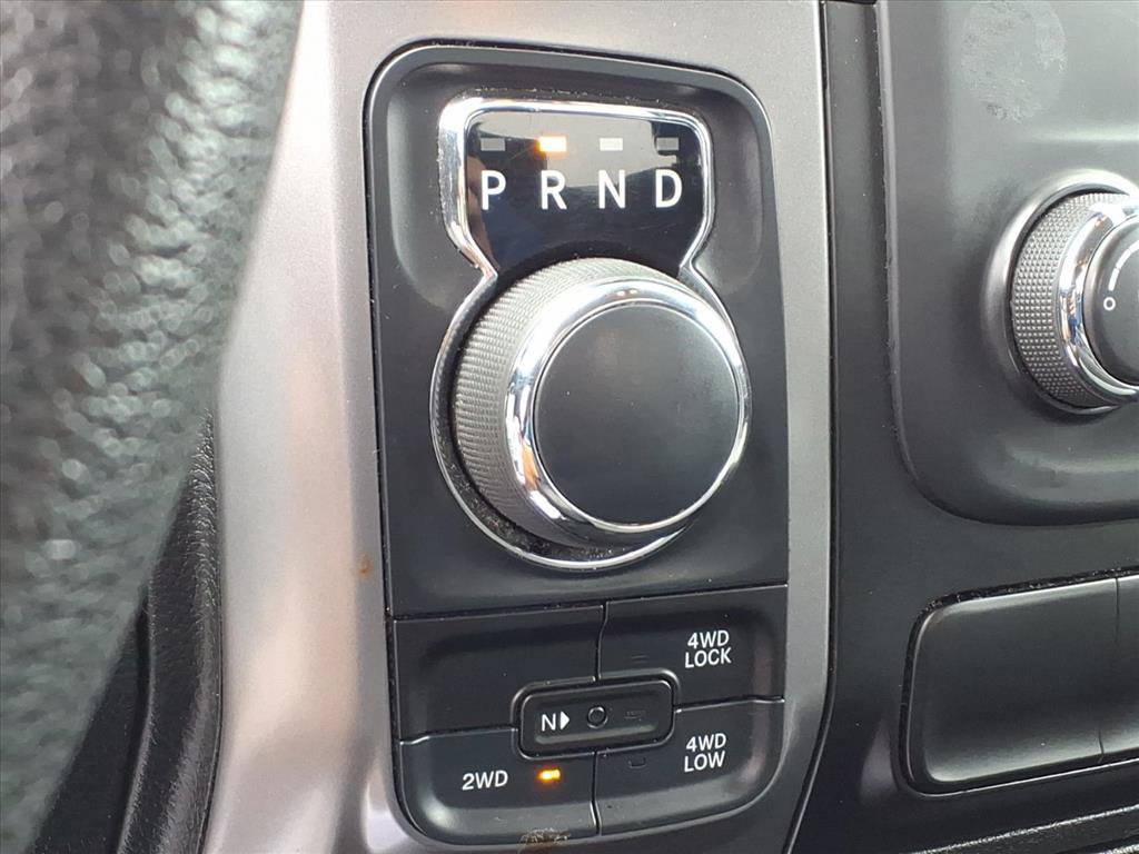 Used 2024 RAM 1500 Classic SLT AWD/4WD image 8
