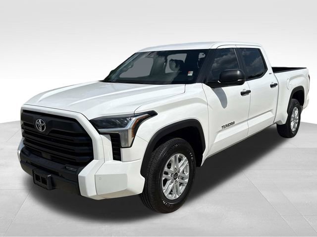 Used 2025 Toyota Tundra SR5 image 3