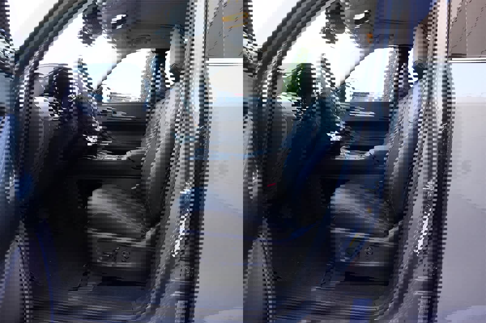 New 2026 INFINITI QX60 Luxe image 17