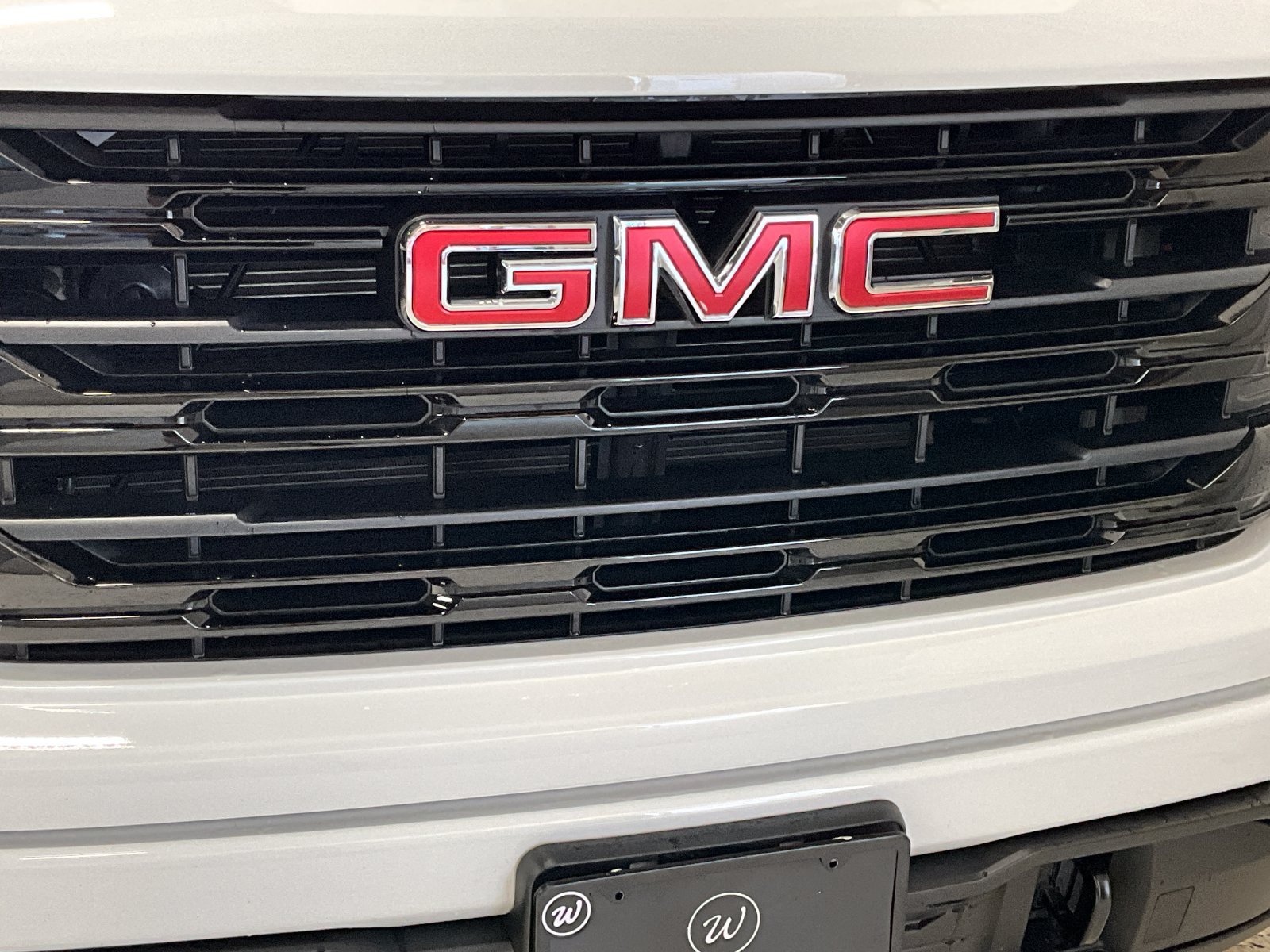 Used 2025 GMC Sierra 1500 Elevation AWD/4WD image 27