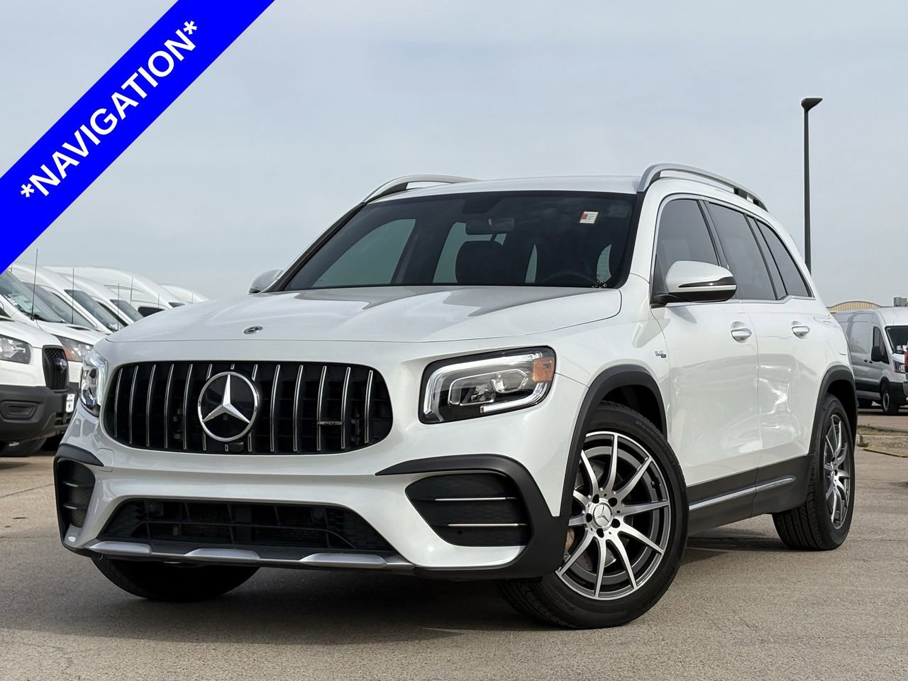 Used 2022 Mercedes-Benz GLB 35 AMG 4MATIC image 2