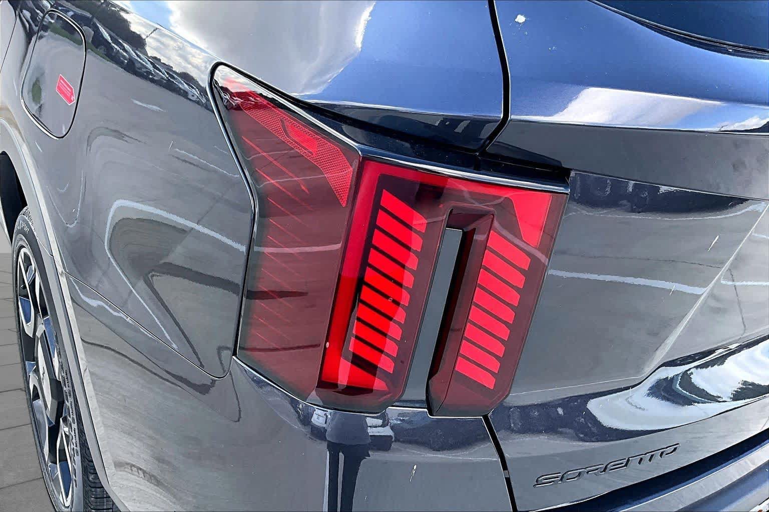 Certified 2026 Kia Sorento SX Prestige AWD/4WD image 27