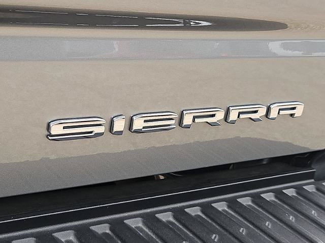 Certified 2025 GMC Sierra 1500 Denali AWD/4WD image 32