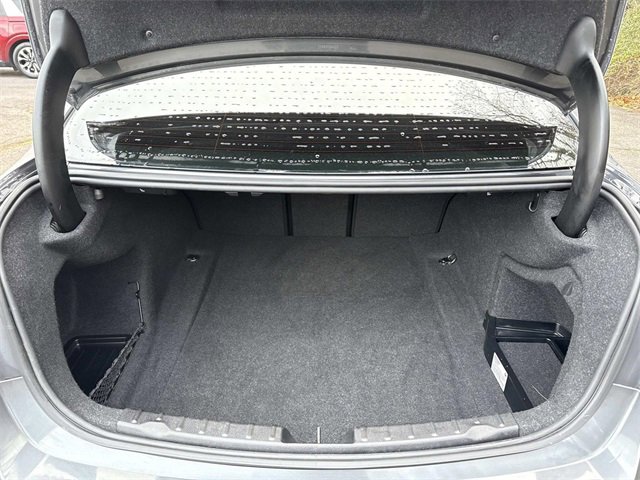 Used 2018 BMW 330i xDrive Sedan image 11