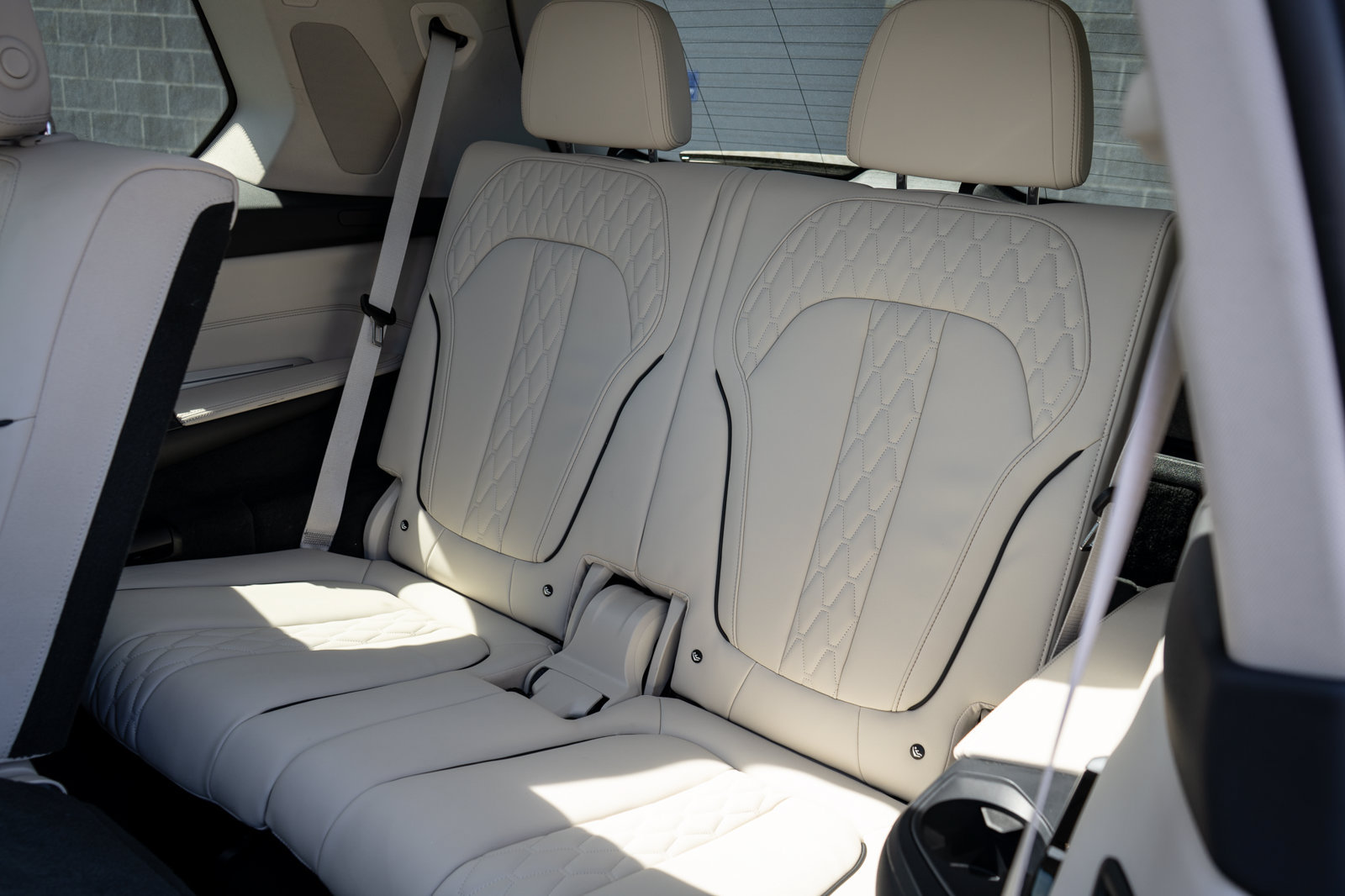 Used 2023 BMW X7 xDrive40i w/ Executive Package AWD/4WD image 31