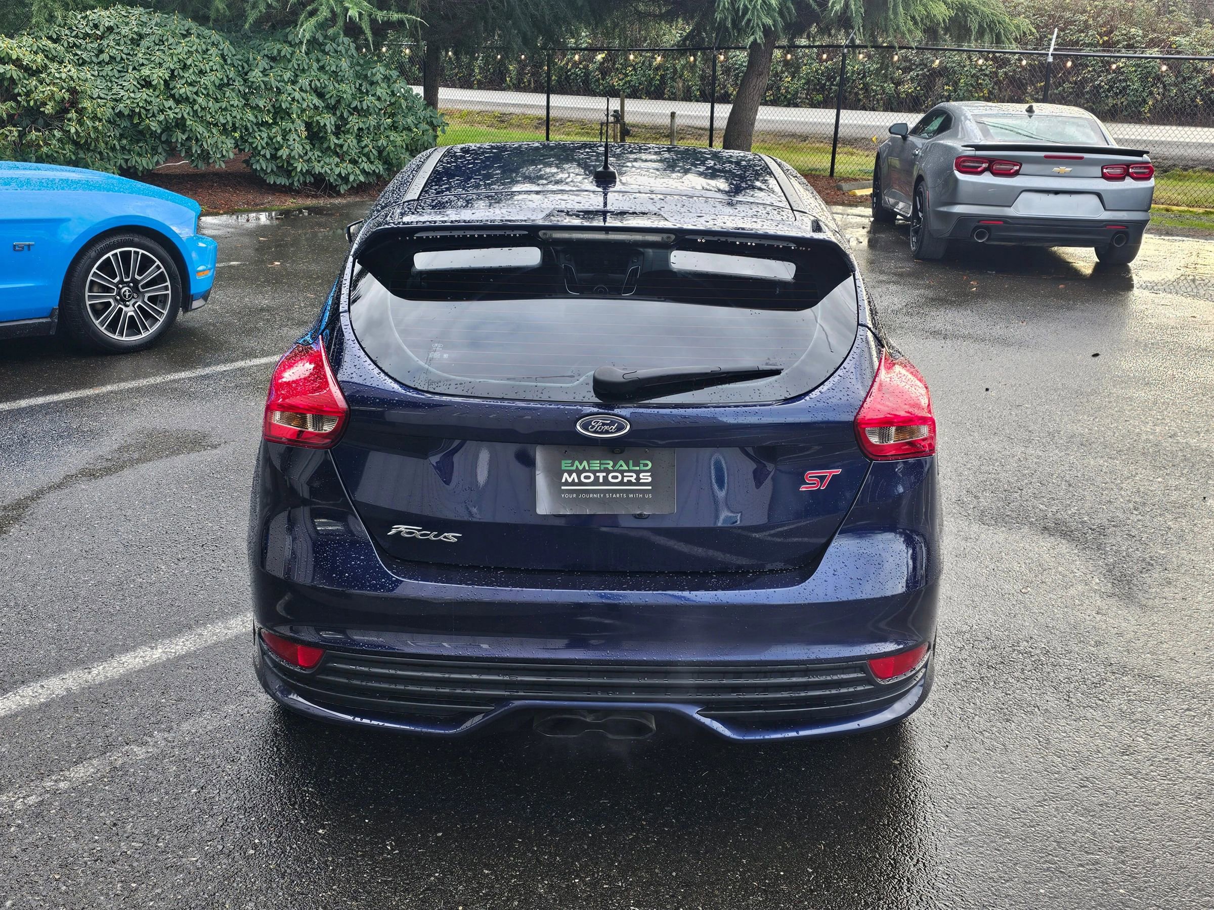 Used 2017 Ford Focus ST image 4