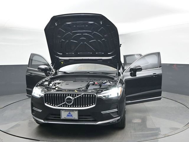 Used 2023 Volvo XC60 B6 Ultimate w/ Climate Package AWD/4WD image 56