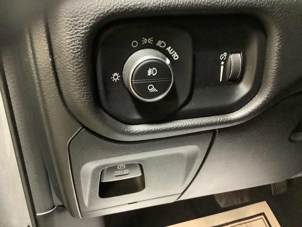 Used 2023 RAM 1500 Big Horn image 23