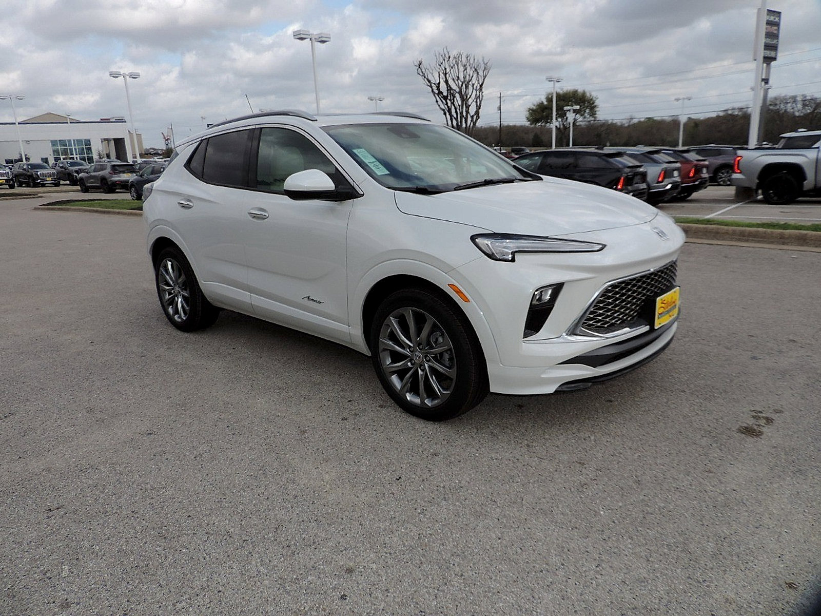 New 2026 Buick Encore GX Avenir FWD image 3