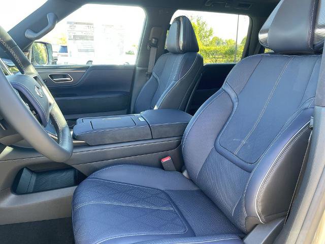 Certified 2026 INFINITI QX80 4WD w/ Sport Exterior Package image 14