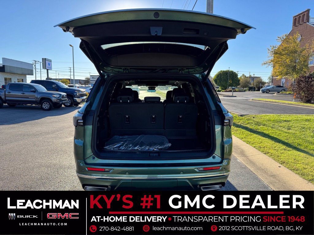 New 2027 Buick Enclave Avenir w/ LPO, Floor Liner Package AWD/4WD image 25