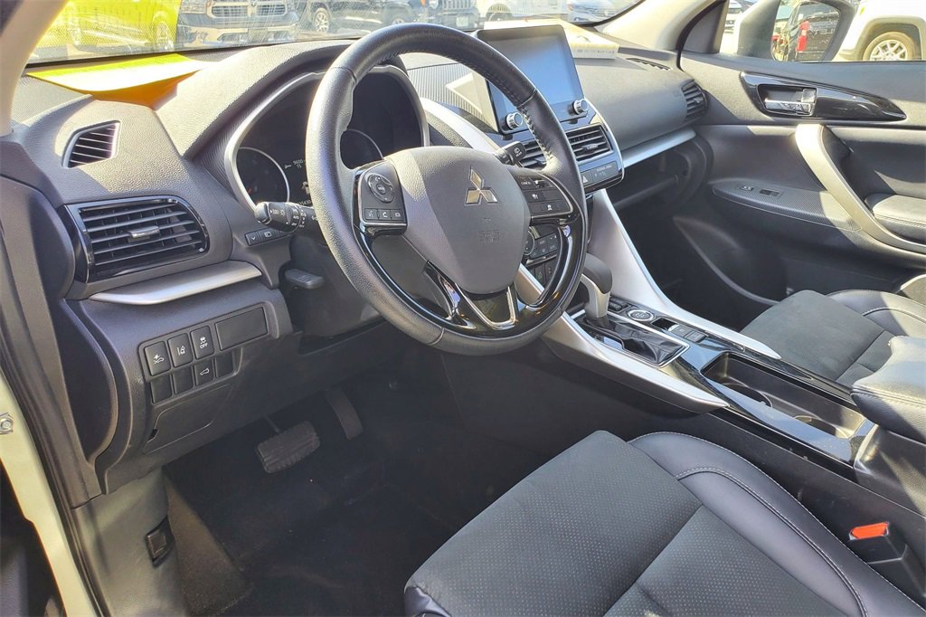 Used 2024 Mitsubishi Eclipse Cross SE image 9
