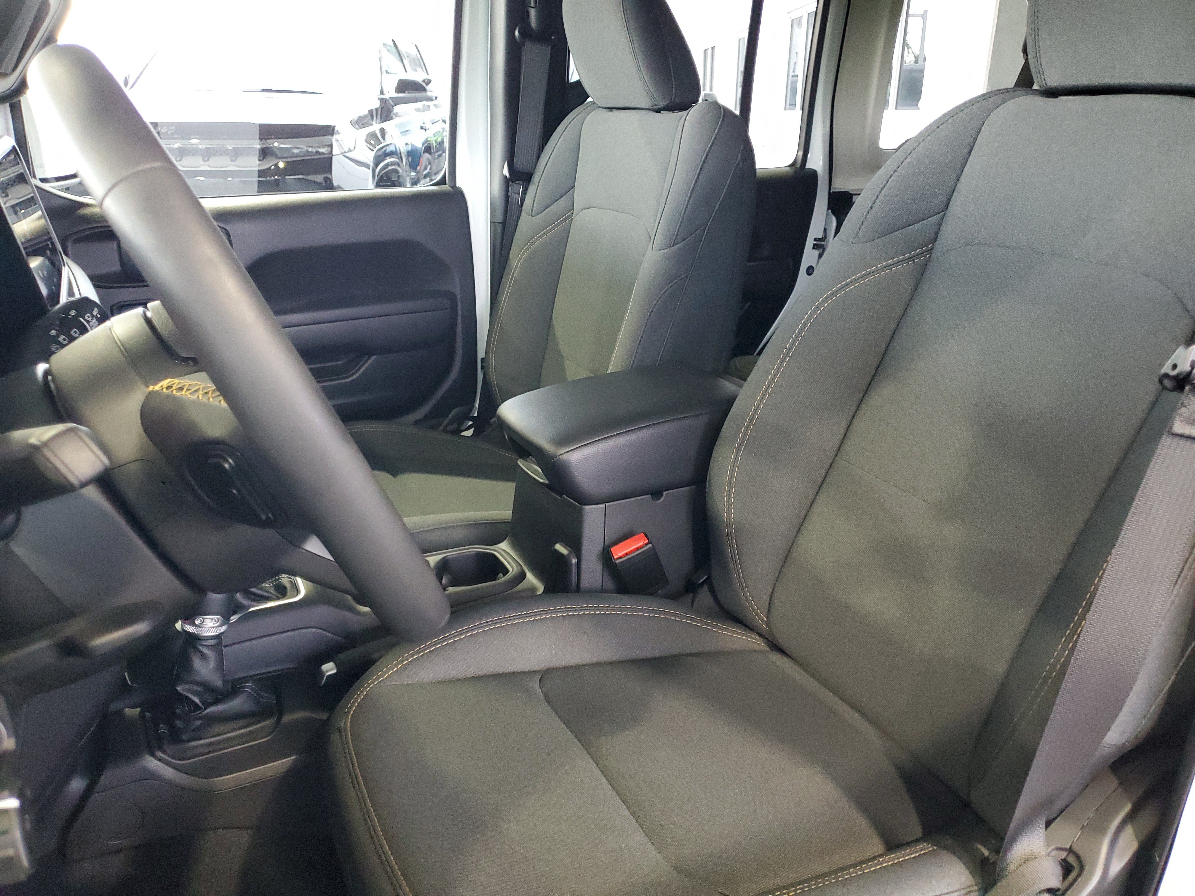 Used 2024 Jeep Wrangler Unlimited Sport AWD/4WD image 18