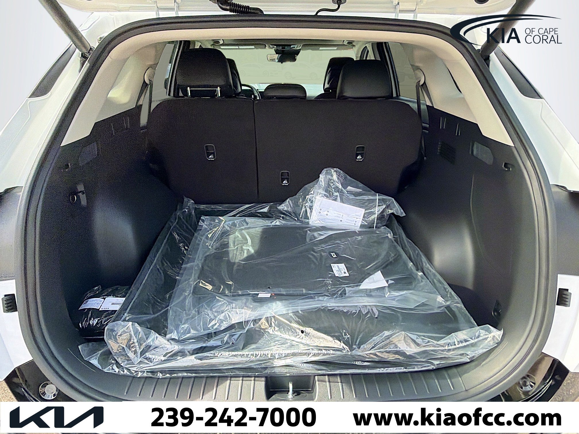 New 2026 Kia Sportage SX image 12