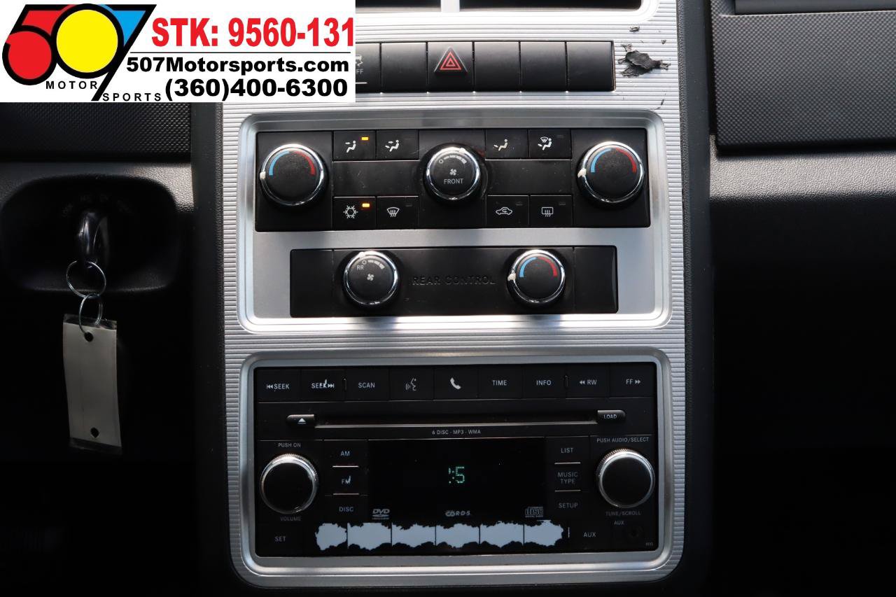 Used 2010 Dodge Journey SE w/ Flexible Seating Group FWD image 19